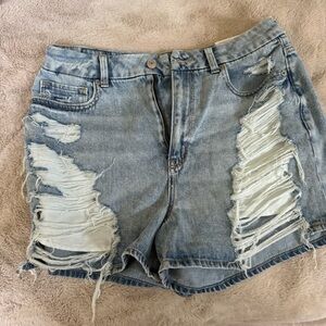 NWT size 8 American eagle shorts